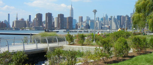 The Manhattan skyline from Greenpoint, Brooklyn