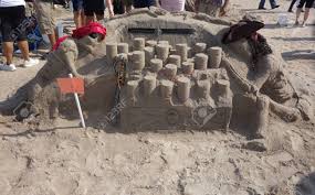 Coney Island Sand Castle Contest 2017.jpg