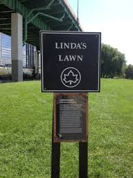 Linda's Lawn