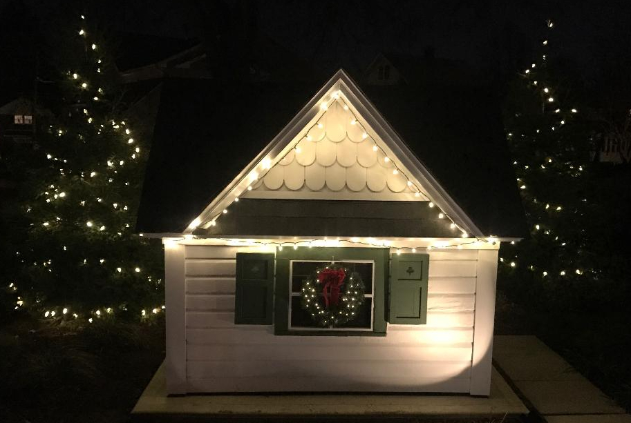 Neil Parrot Playhouse